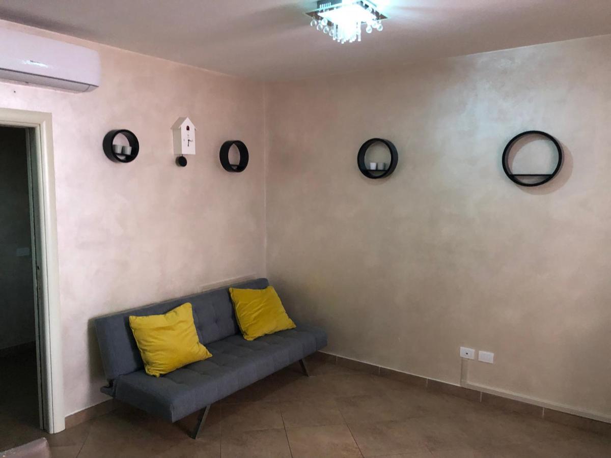 La Casa Di Leo