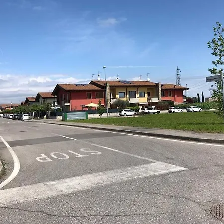 Ferienwohnung La Casa Di Leo Montichiari Exterior foto